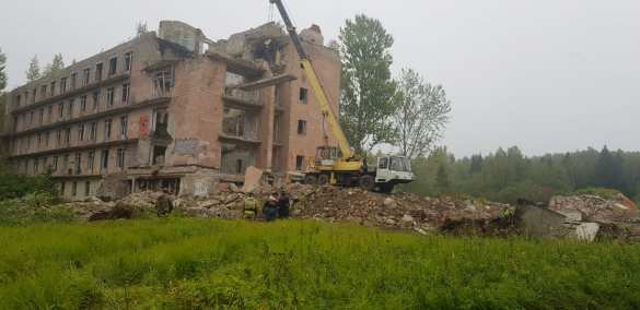 Обломками рухнувшей пятиэтажки в Подмосковье завалило людей (+ФОТО, ВИДЕО) | Русская весна