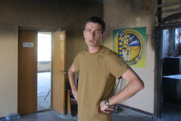 В кафе Мариуполя подполковнику, требовавшему меню на «мове», сломали челюсть (ФОТО) | Русская весна