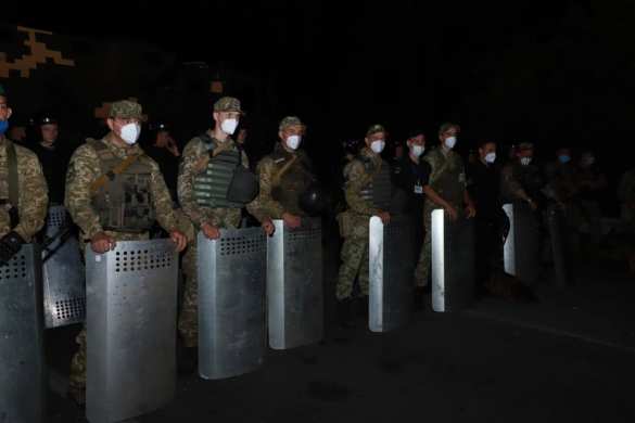 Сотни хасидов пытаются прорваться на Украину из Белоруссии (ФОТО, ВИДЕО) | Русская весна