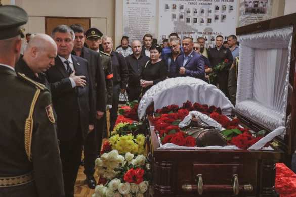 Тымчука похоронили в Бердичеве (ФОТО, ВИДЕО) | Русская весна