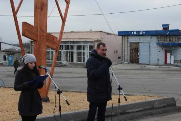 В Дебальцево установили Поклонный Крест (ФОТО) | Русская весна