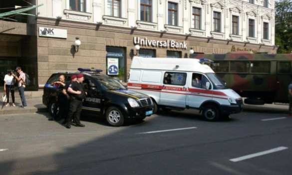 Неонацисты перекрыли центр Киева, чтобы помешать маршу гомосексуалистов (ФОТО) | Русская весна