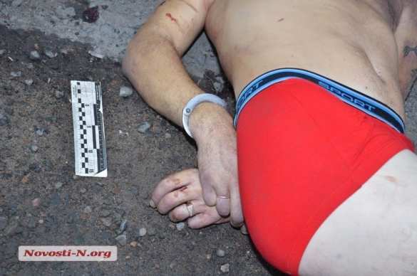 На Украине полицейские насмерть забили мужчину на глазах у жены и детей: звучат призывы к штурму райотдела (ФОТО, ВИДЕО 21+) | Русская весна