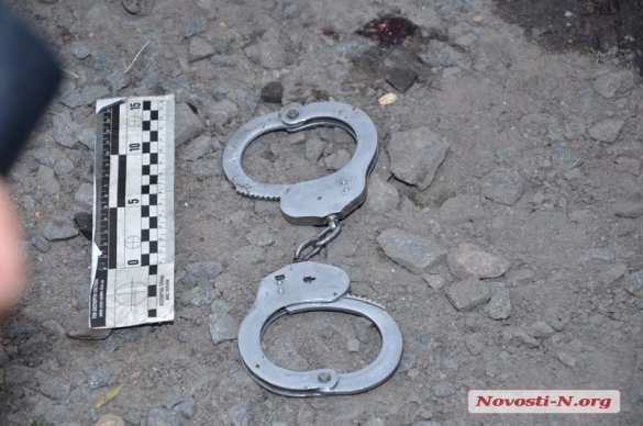 На Украине полицейские насмерть забили мужчину на глазах у жены и детей: звучат призывы к штурму райотдела (ФОТО, ВИДЕО 21+) | Русская весна