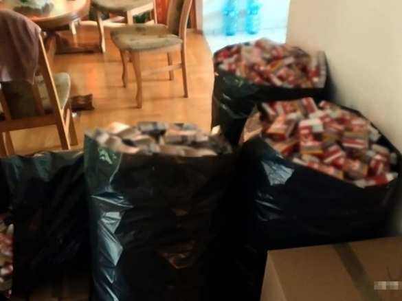 На подпольном производстве в Польше задержаны 8 украинцев (ФОТО) | Русская весна