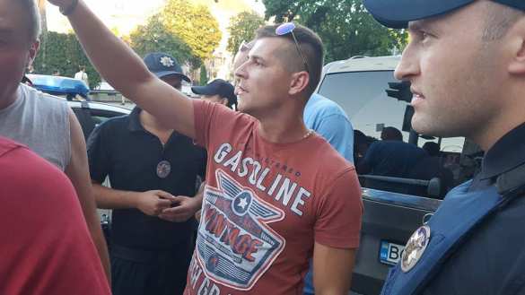 «Требовали курв»: Поляки бьют украинцев уже во Львове (ФОТО) | Русская весна