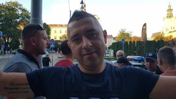 «Требовали курв»: Поляки бьют украинцев уже во Львове (ФОТО) | Русская весна