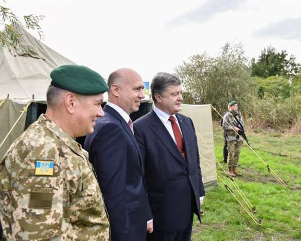 Порошенко: Мы построим мост через Дунай (ФОТО) | Русская весна
