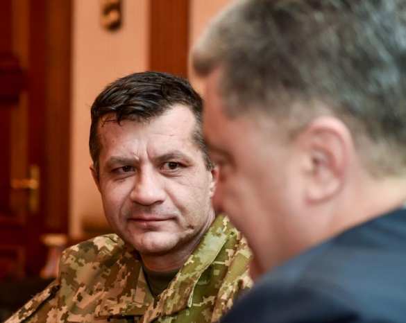 Веселый Порошенко с 18-й попытки спас украинского «киборга» из плена (ФОТО, ВИДЕО) | Русская весна