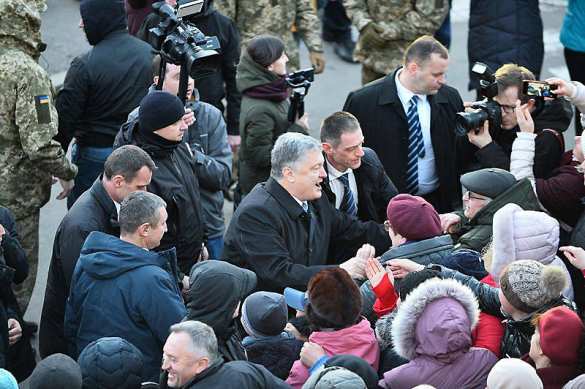 «Сбегающий Порошенко»: автор скандального снимка рассказал, что происходило на самом деле (ФОТО) | Русская весна