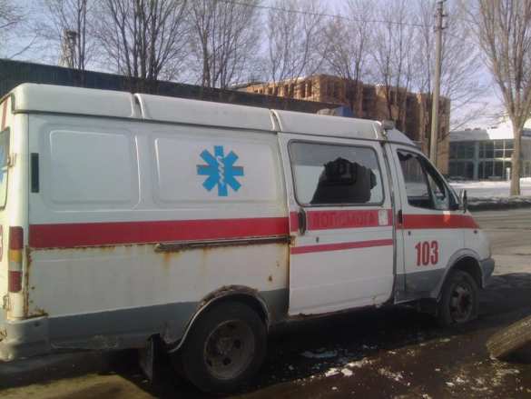 ВАЖНО: В Донецке скорая помощь попала под обстрел ВСУ, ранены три человека (+ВИДЕО, ФОТО) | Русская весна