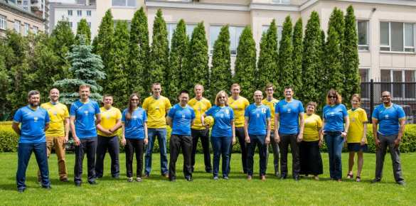 Посольство США подключилось к скандалу с формой украинской сборной (ФОТО) | Русская весна