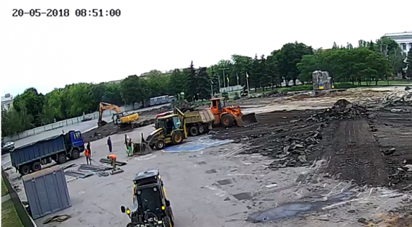 Хроники «незалежной»: в Краматорске ликвидируют герб Украины (ФОТО) | Русская весна