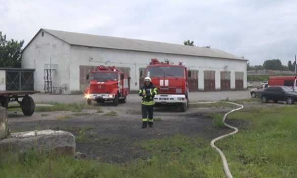 На Украине в депо сгорел пассажирский вагон (ФОТО) | Русская весна