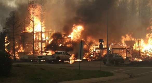 Канадцы призывают власти принять помощь от России в борьбе с пожарами (ФОТО) | Русская весна