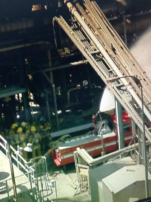 В США произошел взрыв на крупном нефтезаводе (+ФОТО, ВИДЕО) | Русская весна