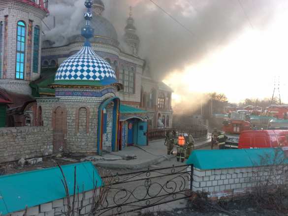 В Казани горит Храм всех религий: есть жертвы (ФОТО, ВИДЕО) | Русская весна