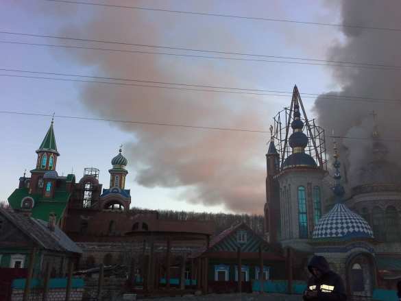 В Казани горит Храм всех религий: есть жертвы (ФОТО, ВИДЕО) | Русская весна