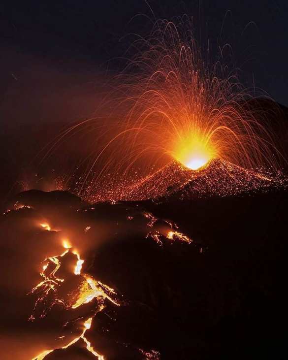 На Сицилии проснулся вулкан Этна (ФОТО, ВИДЕО) | Русская весна