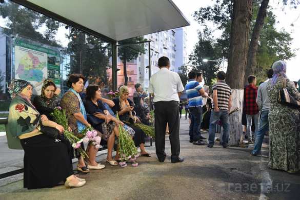 Узбекистан плачет: жители Ташкента простились с президентом Каримовым (ФОТО, ВИДЕО) | Русская весна