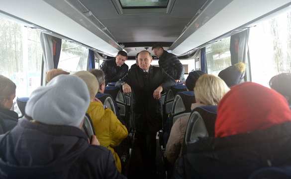 Путин почтил память легендарной 6-й роты в Пскове (+ФОТО, ВИДЕО) | Русская весна