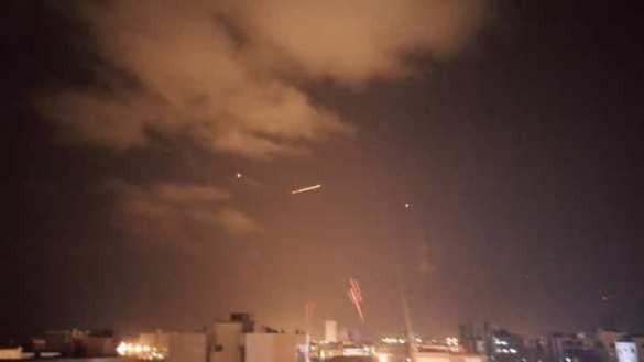 СРОЧНО: Неопознанная авиация атаковала Сирию — подробности (+ФОТО, ВИДЕО) | Русская весна