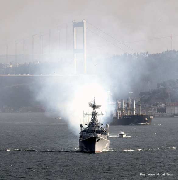 Третий с начала недели боевой корабль ВМФ России идёт к берегам Сирии (ФОТО) | Русская весна