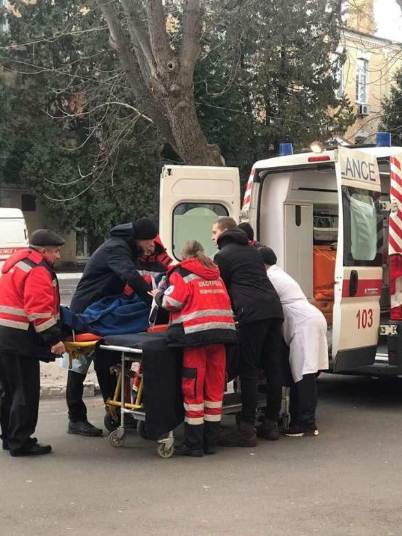 Вереница скорых в Киеве, есть погибшие и раненые: паника украинского «волонтёра» (ФОТО) | Русская весна