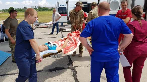 В Одессу прилетел борт с ранеными карателями (ФОТО) | Русская весна