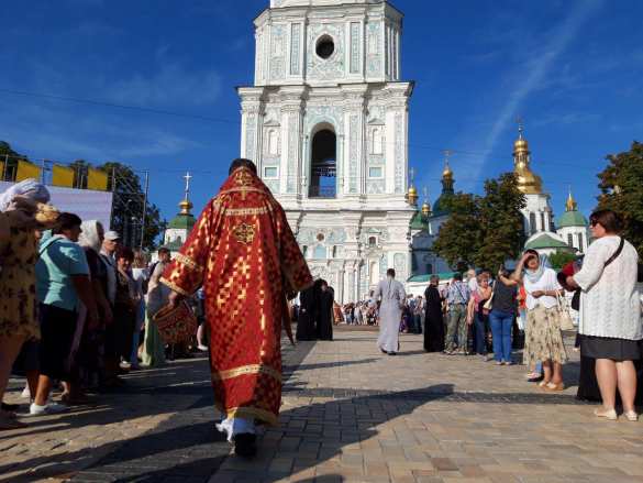 «Церковь Порошенко» провела свой первый крестный ход в Киеве (+ФОТО, ВИДЕО) | Русская весна