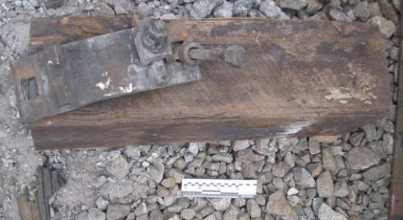 В Харькове годовщину освобождения от фашистов отметили митингами, потасовками и взрывом на железной дороге (фото, видео) | Русская весна