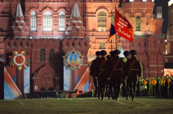 Ночная репетиция Парада Победы на Красной площади (ФОТОРЕПОРТАЖ) | Русская весна