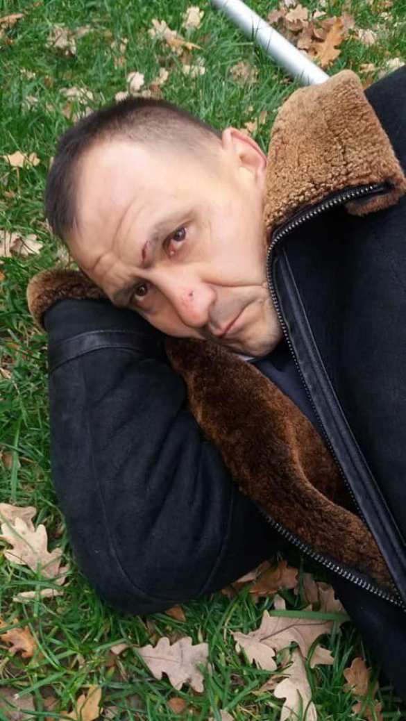 Повалил флаг УПА и уходил из полиции в окно третьего этажа: под Киевом поймали россиянина-хулигана (ФОТО) | Русская весна