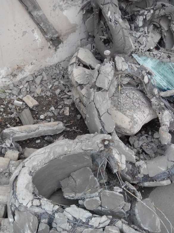 Пьяный водитель «Жигулей» уничтожил стелу «героев небесной сотни» в Ровно (ФОТО) | Русская весна