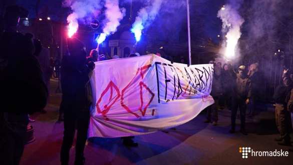 Нацисты заблокировали Киево-Печерскую Лавру (+ФОТО, ВИДЕО) | Русская весна