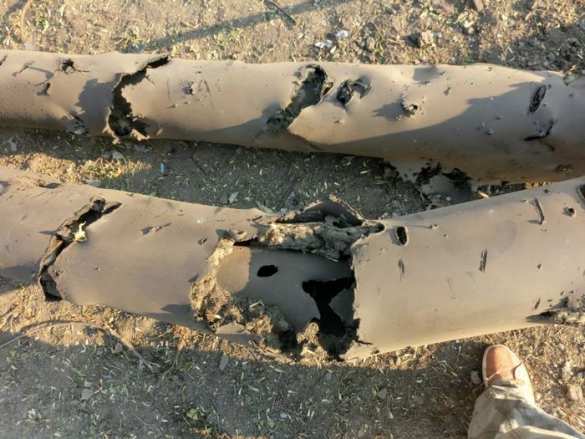 Последствия обстрелов города Снежное: разрушение дома, разбитые улицы (фото, видео) | Русская весна