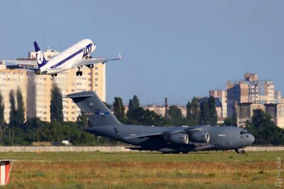Самолёты НАТО прибыли в Одессу (ФОТО) | Русская весна