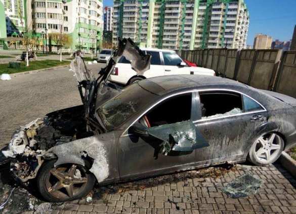 В Одессе задержали пожарного, поджигавшего элитные автомобили (ФОТО) | Русская весна