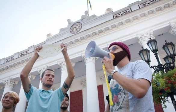В центре Одессы прошел «ШаурМарш» против закрытия киосков фастфуда (ФОТО) | Русская весна