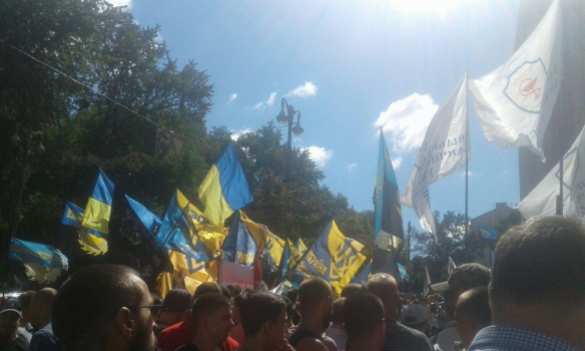 Паноптикум украинских протестов: «азовцы» объединились с шахтерами (ФОТО, ВИДЕО) | Русская весна