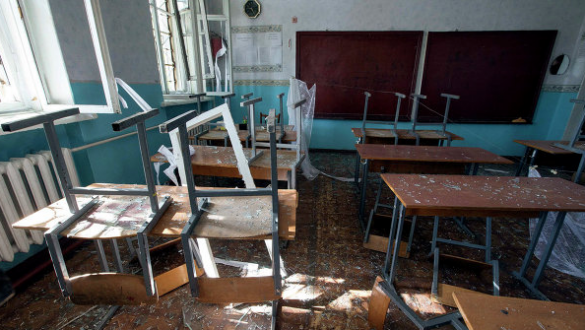 В ДНР готовятся сесть за парты 140 тысяч школьников | Русская весна