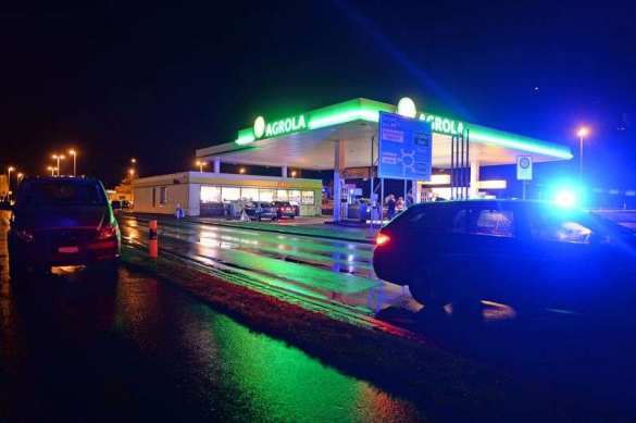 В Швейцарии подросток с топором напал на прохожих (+ВИДЕО, ФОТО 18+) | Русская весна