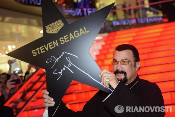 СМИ: Стивен Сигал может открыть бизнес в России | Русская весна