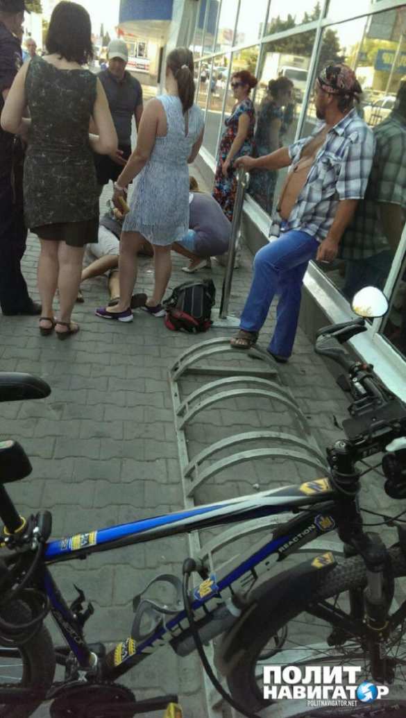 Сторонника украинских нацистов жестоко избили за символику «Азова» в Севастополе (ФОТО) | Русская весна