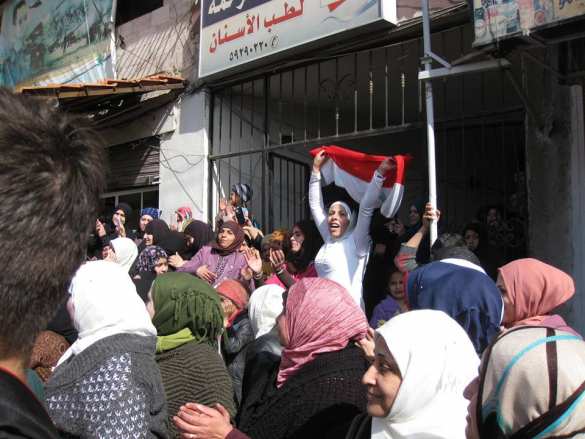 «Вежливые люди» впечатлили западных журналистов во время осмотра окрестностей Дамаска (ФОТОРЕПОРТАЖ) | Русская весна