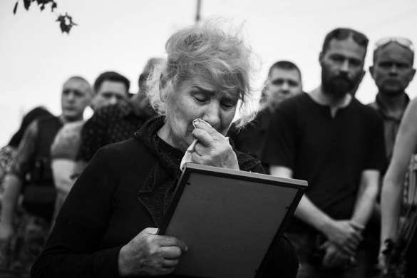 «Слезы Донбасса» — уникальная фотовыставка проходит в Санкт-Петербурге (ФОТО) | Русская весна