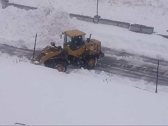 Столицу одного из российских регионов засыпало снегом за неделю до лета (ФОТО, ВИДЕО) | Русская весна