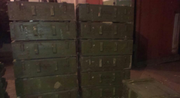 Погранслужба Украины сообщает, что задержала КАМАЗ с российскими военнослужащими, доказательства — потрепанные водительские права старого образца (ФОТО) | Русская весна