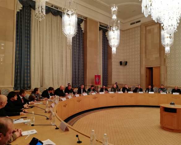 ВАЖНО: Сурков и Бородай проводят совещание добровольцев Донбасса — подробности (ВИДЕО, ФОТО) | Русская весна