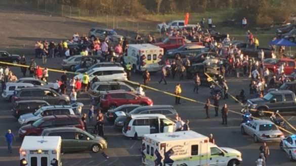 В США водитель сбил 22 человека (ФОТО) | Русская весна